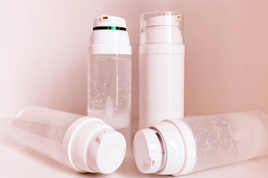 Plastic jar  Airless Plus container with piston